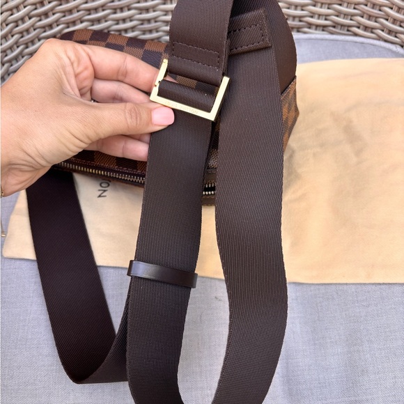 Authentic Louis Vuitton geronimos damier ebene mini bum bag travel crossbody - Picture 10 of 16